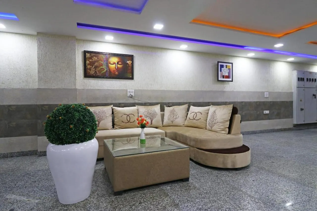 Hotel Season Grand Couple Friendly Pitampura Metro Station Delhi  Delhi (National Capital Territory of India)